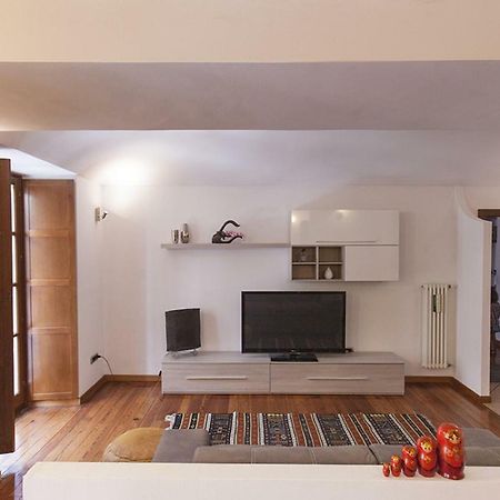 Monikapsa Apartment Turin Exterior photo