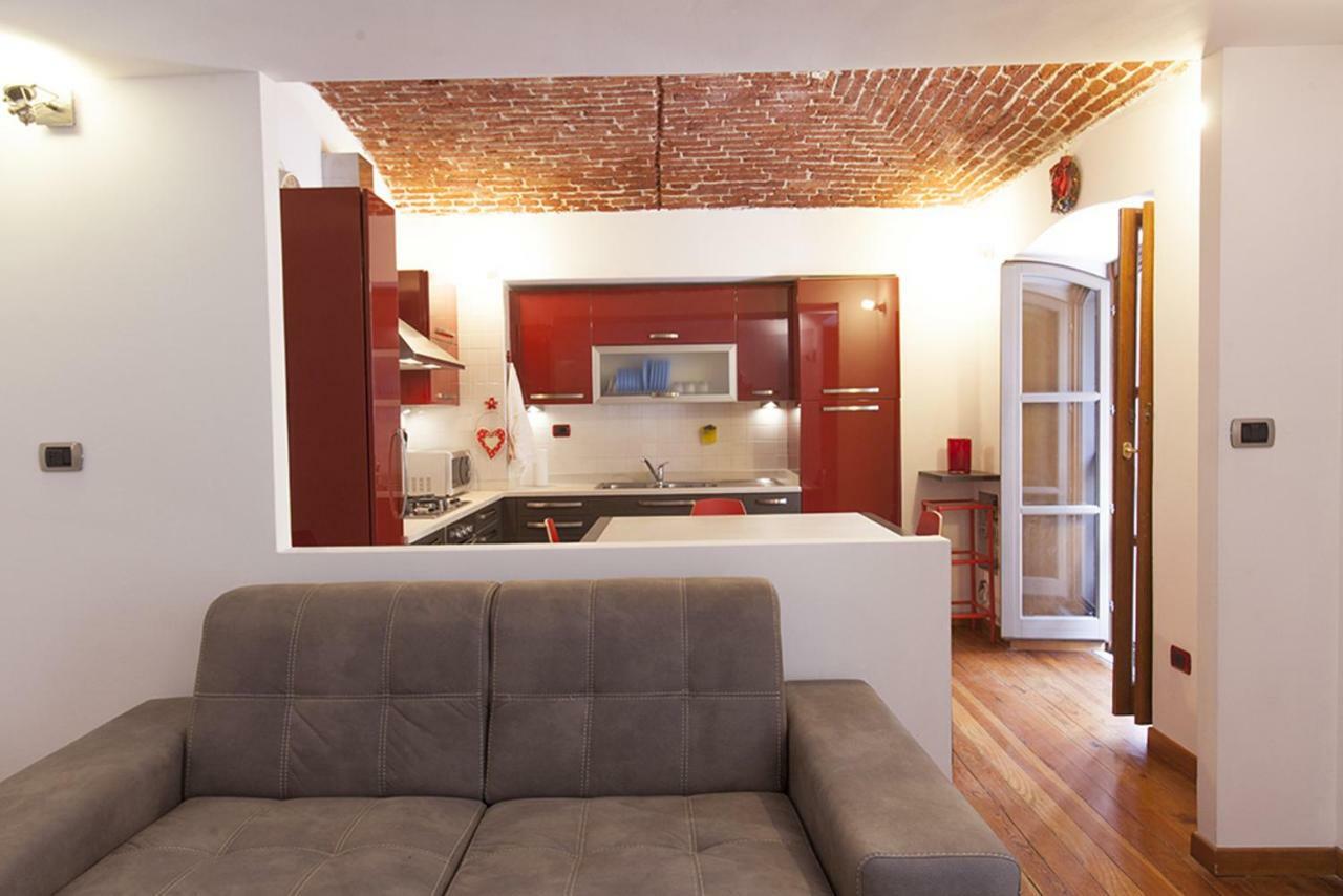 Monikapsa Apartment Turin Exterior photo